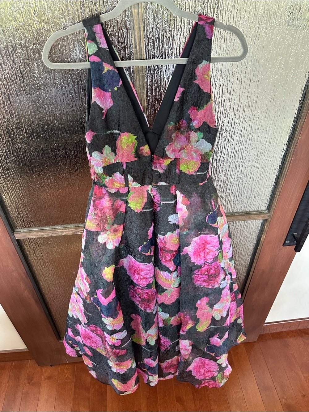 ML Monique Lhuillier Giselle Midi Dress size 4. - Picture 13 of 16